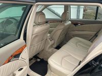 Gebraucht Mercedes E280 177 PS (130 kW) 2005 Schwarz Kombi