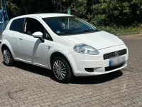 Gebraucht Fiat Punto 74 PS (54 kW) 2009 Weiß Kleinwagen