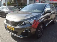 Gebraucht Peugeot 3008 Premium 131 PS (96 kW) 2019 Grau SUV