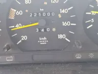 Gebraucht Mercedes E250 126 PS (92 kW) 1989 Limousine