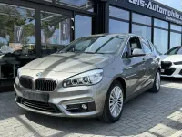 Gebraucht BMW 218 Active Tourer Luxury Line 136 PS (100 kW) 2015 Silber Van / Kleinbus