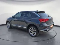 Używany VW T-Roc Style 110 KM (80 kW) 2021 Szary SUV