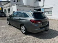 Gebraucht Opel Astra Innovation 136 PS (100 kW) 2018 Grau Kombi