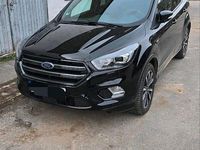 Gebraucht Ford Kuga 180 PS (132 kW) 2019 Schwarz SUV