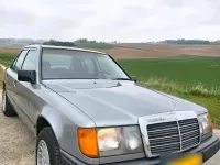 Gebraucht Mercedes E300 180 PS (132 kW) 1989 Grau Limousine