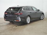 Second-hand BMW 520 Comfort Edition 197 CP (144 kW) 2024 Negru Break