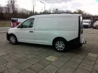 Gebraucht VW Caddy 102 PS (75 kW) 2021 Weiß Van / Kleinbus
