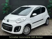 Gebraucht Citroën C1 SELECTION 68 PS (50 kW) 2013 Weiß Kleinwagen