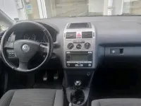 Gebraucht VW Touran 116 PS (85 kW) 2009 Braun Van / Kleinbus