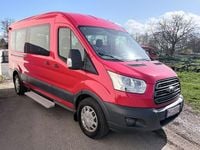 Gebraucht Ford Transit Trend 105 PS (77 kW) 2019 Rot Van / Kleinbus