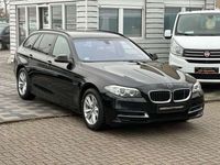 gebraucht BMW 520 xDrive Sportpaket Automatik Leder/Navi S-heizung