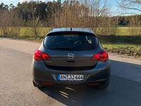 Gebraucht Opel Astra Design Edition 116 PS (85 kW) 2011 Grau Limousine