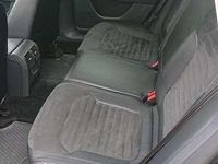 Gebraucht VW Passat Highline 140 PS (102 kW) 2011 Schwarz Kombi