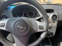 Gebraucht Opel Corsa 87 PS (63 kW) 2012 Weiß Kleinwagen