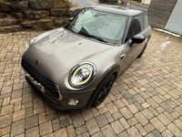 Gebraucht Mini Cooper Chili 136 PS (100 kW) 2019 Grau Kleinwagen