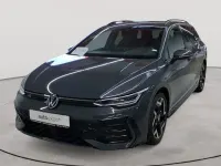 Gebraucht VW Golf VIII R-line 150 PS (110 kW) 2025 Delfingrau metallic Kombi