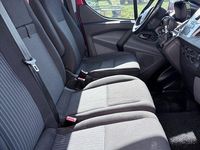 Gebraucht Ford Transit Custom Trend 105 PS (77 kW) 2017 Rot Van / Kleinbus