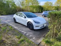 Gebraucht Tesla Model 3 Standard Range 208 kW (283 PS) 2023 Weiß Limousine