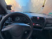 Gebraucht Kia Picanto 65 PS (47 kW) 2006 Schwarz Kleinwagen