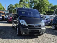 Gebraucht Opel Vivaro Cosmo 145 PS (106 kW) 2008 Mitternacht schwarz (mi2) Van / Kleinbus