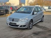 Gebraucht Mercedes B180 109 PS (80 kW) 2010 Silber Van / Kleinbus