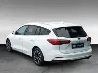 Gebraucht Ford Focus Titanium 125 PS (91 kW) 2024 Frostweiß Kombi