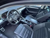 Gebraucht VW Passat Highline 190 PS (139 kW) 2015 Rot Kombi