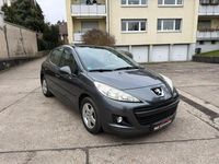 Gebraucht Peugeot 207 Premium 73 PS (53 kW) 2010 Grau Limousine