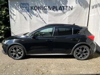 Gebraucht Ford Focus Active X 150 PS (110 kW) 2020 Schwarz Limousine