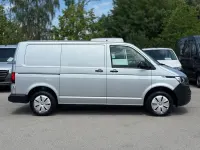 Gebraucht VW Transporter 110 PS (80 kW) 2021 Silber Van