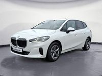 Gebraucht BMW 220 Active Tourer 170 PS (125 kW) 2025 Weiß Van / Kleinbus