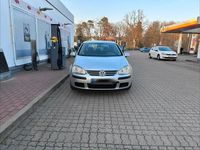 Gebraucht VW Golf 75 PS (55 kW) 2004 Silber Coupé