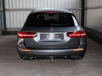 Gebraucht Mercedes E220 AMG line 194 PS (142 kW) 2018 Grau Kombi
