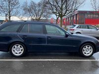 Second-hand Mercedes E220 150 CP (110 kW) 2004 Albastru Break