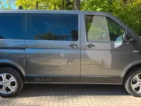 Gebraucht VW Transporter 150 PS (110 kW) 2017 Grau Van