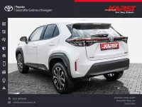 Gebraucht Toyota Yaris Connect Style 116 PS (85 kW) 2023 Schneeweiß Kleinwagen