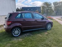 Gebraucht Mercedes B170 116 PS (85 kW) 2006 Rot Van / Kleinbus