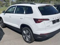 gebraucht Skoda Karoq Selection 1,5TSI 110kW DSG* SHZ/ACC/Kamara