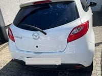 Gebraucht Mazda 2 Inclusive 103 PS (75 kW) 2012 Weiß Kleinwagen