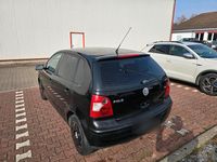 Gebraucht VW Polo 64 PS (47 kW) 2004 Schwarz Kleinwagen