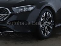Gebraucht Mercedes E200 Avantgarde 204 PS (150 kW) 2023 Schwarz Limousine
