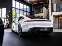 Gebraucht Porsche Taycan GTS 439 kW (598 PS) 2022 Weiß Limousine