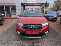 Gebraucht Dacia Sandero Prestige 90 PS (66 kW) 2015 Feuerrot Kleinwagen