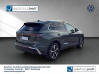 Neu VW Tiguan Elegance 150 PS (110 kW) 2026 Cipressinogrün SUV