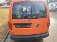 Gebraucht VW Caddy Maxi 102 PS (75 kW) 2017 Orange Van / Kleinbus