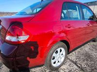 Gebraucht Nissan Tiida Acenta 110 PS (80 kW) 2008 Rot Limousine