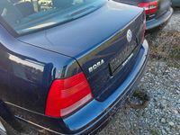 Gebraucht VW Bora 115 PS (84 kW) 1999 Blau Limousine