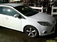 Gebraucht Ford Focus 115 PS (84 kW) 2013 Weiß Limousine