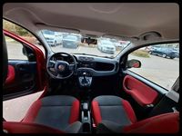 Gebraucht Fiat Panda Easy 69 PS (50 kW) 2016 Rot Kleinwagen