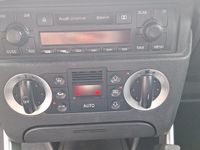 Second-hand Audi TT 180 CP (132 kW) 2003 Albastru Coupe